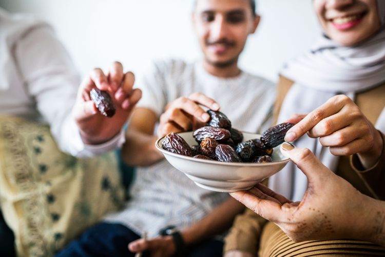 Tidak Hanya Nikmat, Buah Kurma Punya 5 Manfaat Kesehatan