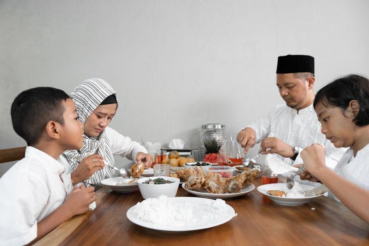 Nikmati Idul Adha Sehat dengan Tips Makan Daging Kurban